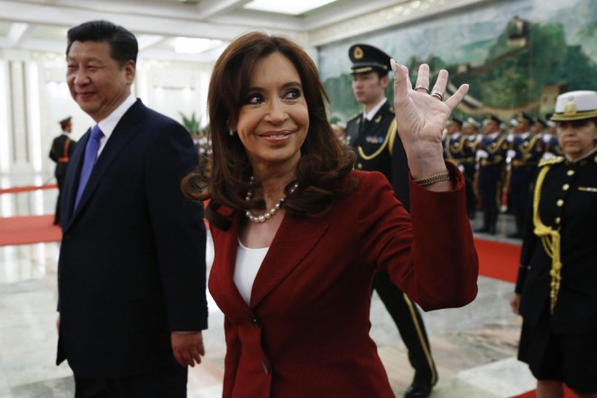 Cristina cerró una exitosa gira que culminó con 22 acuerdos para potenciar la alianza con China