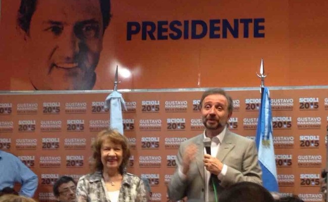 La ex defensora Pierini compartió un acto con Marangoni en la Ciudad