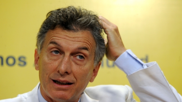 “Macri va a volver a endeudar al Estado argentino”