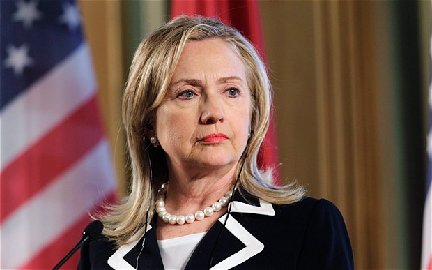 Hillary Clinton, de campaña: «¿No quieren ver, algún día, una mujer presidente?»
