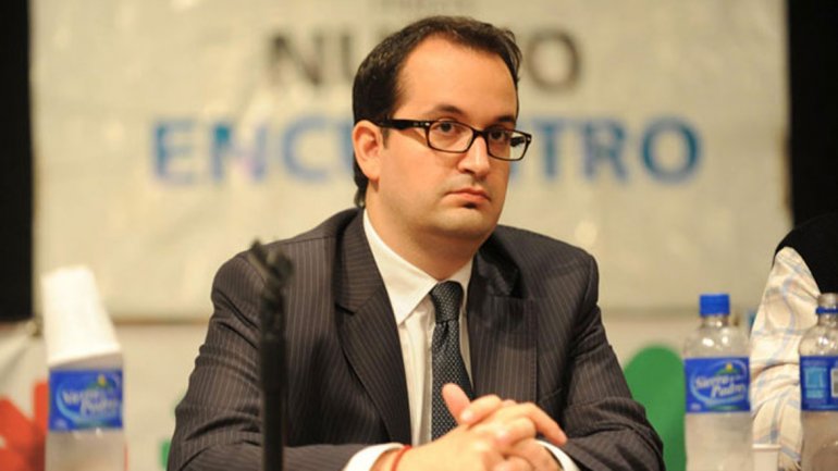 Roberto Carlés se presentará ante el Senado
