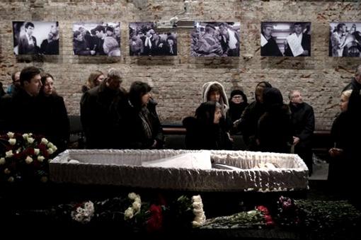 Emotivo adiós en Moscú al líder opositor ruso asesinado