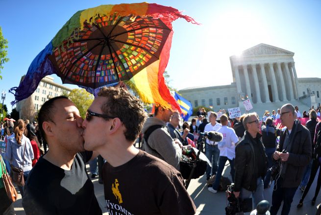 La Corte Suprema de EEUU falló a favor de la legalización del matrimonio igualitario
