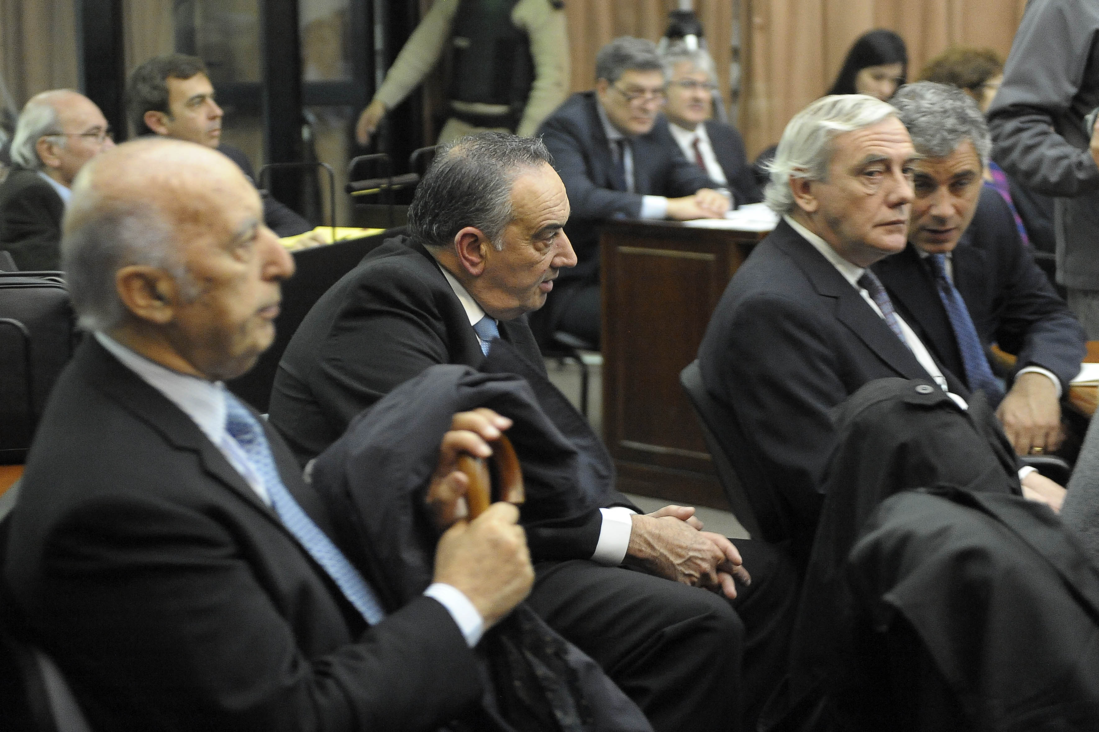 Comenzó el juicio por encubrimiento del atentado a la AMIA con la ausencia de Menem y Anzorreguy