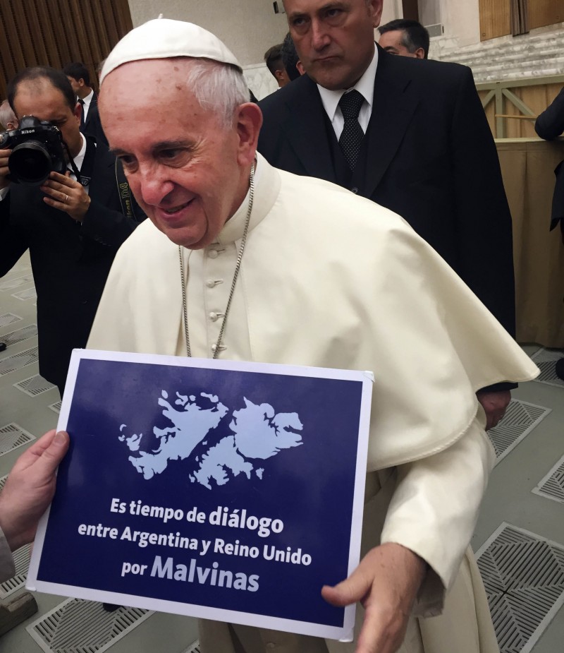 Papa Francisco: «Es tiempo de diálogo entre Argentina y Reino Unido por Malvinas”