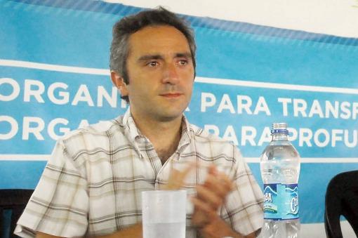 Larroque sobre Macri: “Es un panqueque en todos los ámbitos”