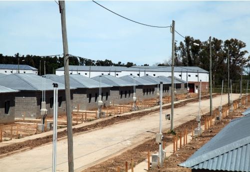El Gobierno entregó más de 100 viviendas en Berisso