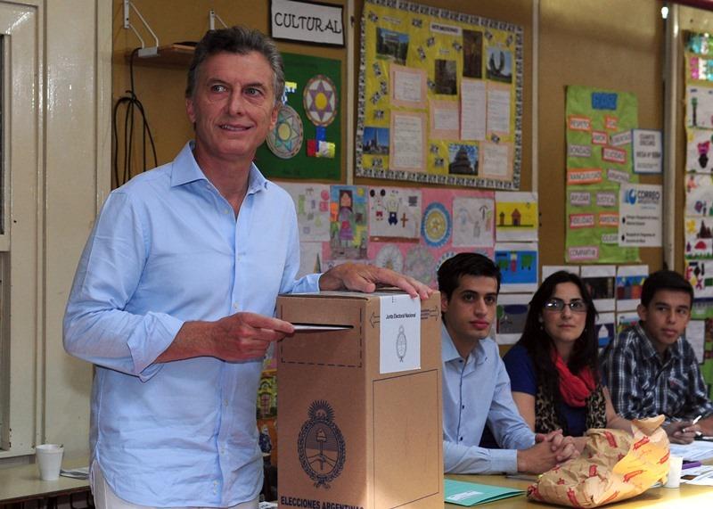 Votó Macri: «Pase lo que pase, se viene una nueva Argentina»
