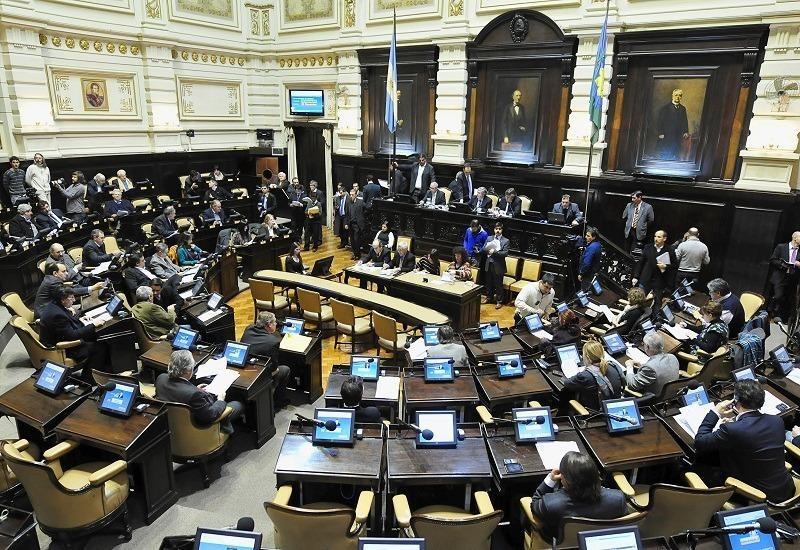 La provincia de Buenos Aires empezará 2016 sin Presupuesto ni endeudamiento