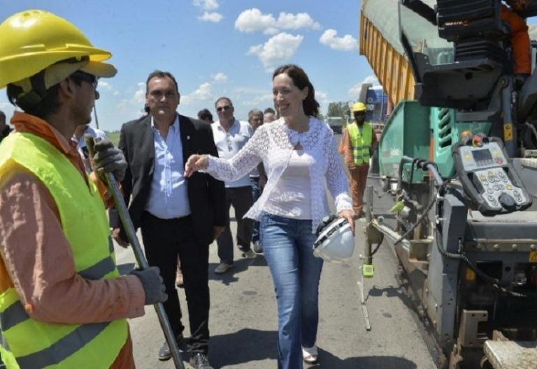 Vidal recorrió obras de infraestructura y vivienda en el norte bonaerense