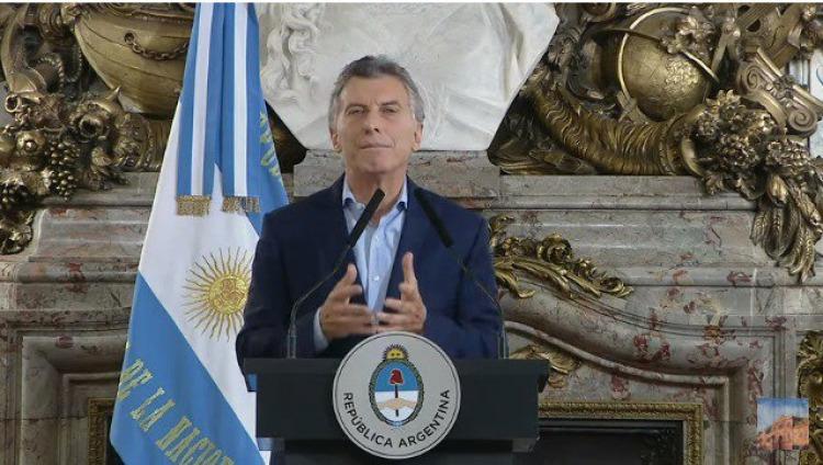Macri anunció una reducción del 25% del Estado y firmará un decreto para evitar familiares de los ministros en el Gobierno