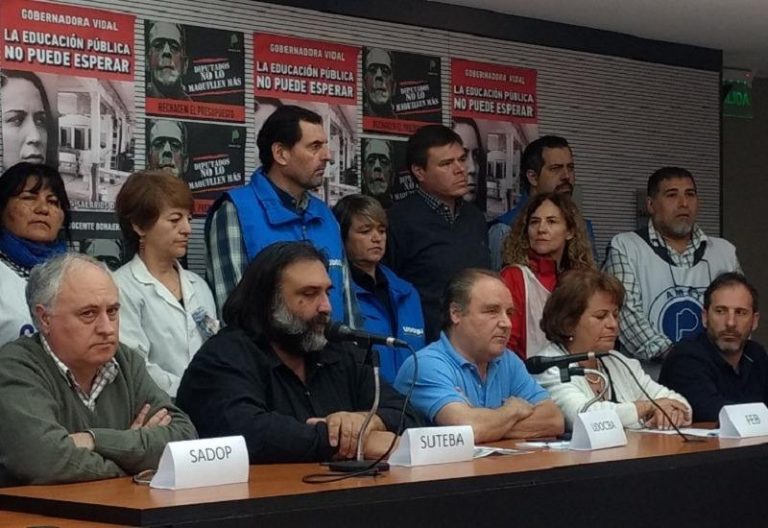 Los docentes convocaron a un paro de 48 horas contra el «decretazo» de Vidal
