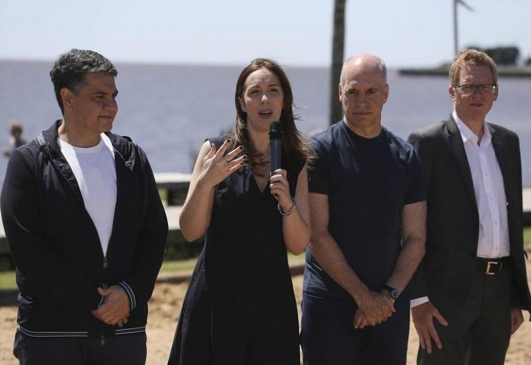 Vidal y Larreta anunciaron beneficios para quienes veraneen en la costa atlántica bonaerense
