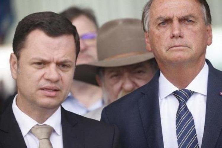 Congelan las cuentas de Bolsonaro y detienen a su ministro de Justicia