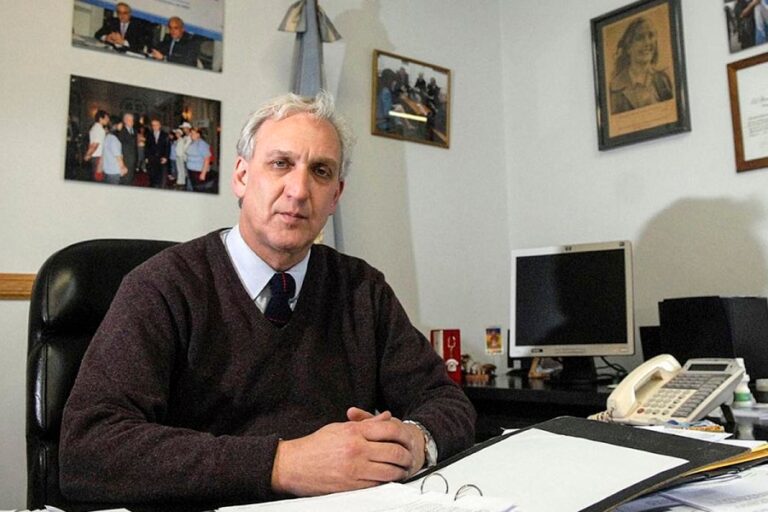 El Parlasur expresó su «profunda preocupación» por la reforma migratoria de Milei