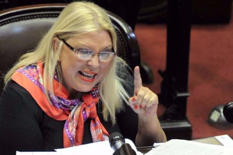 Carrió cruzó al Gobierno por los despidos en el INTI: «Les interesa más que les cierre el Excel, antes que cuidar a las personas»