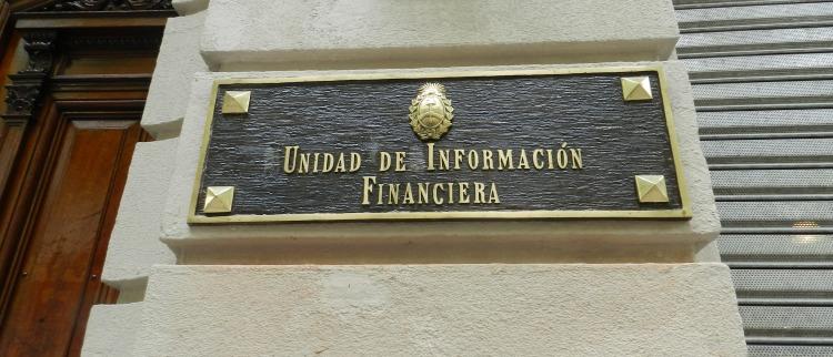 UIF pide ser querellante en causa que investiga asociación ilícita y evasión a través de una SAS