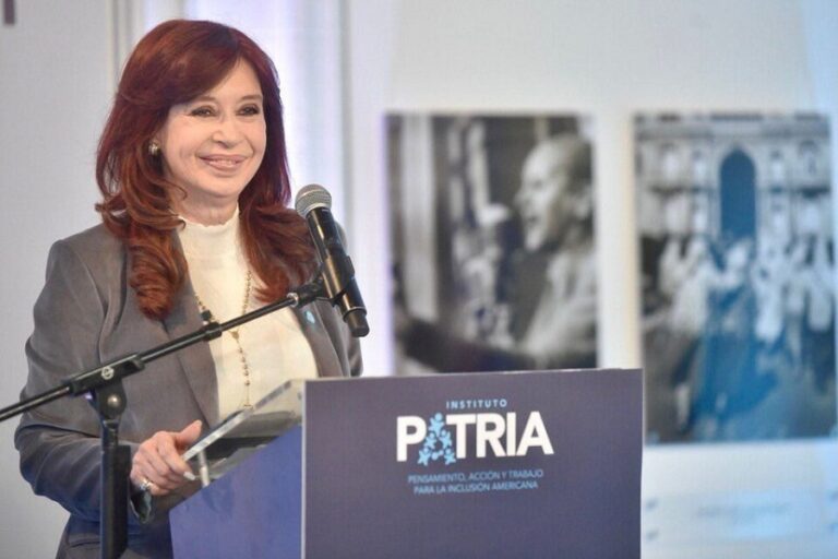 Cristina Kirchner: «Estamos en presencia de una fuerza política que tiene un problema con las mujeres»